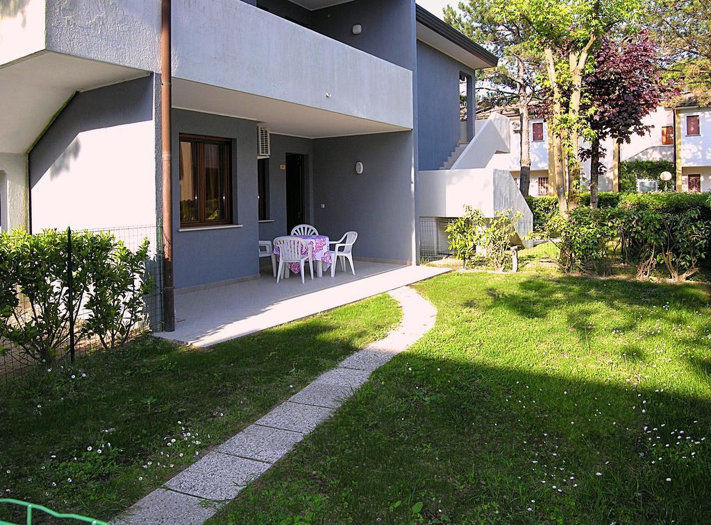 Appartamenti Azzurro Bibione Exterior foto
